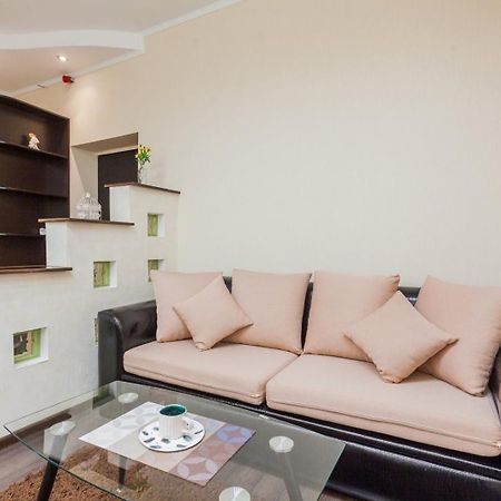 Navit Apartments With Breakfast,Near The Railway Station, The City Center, The Park Kijów Zewnętrze zdjęcie