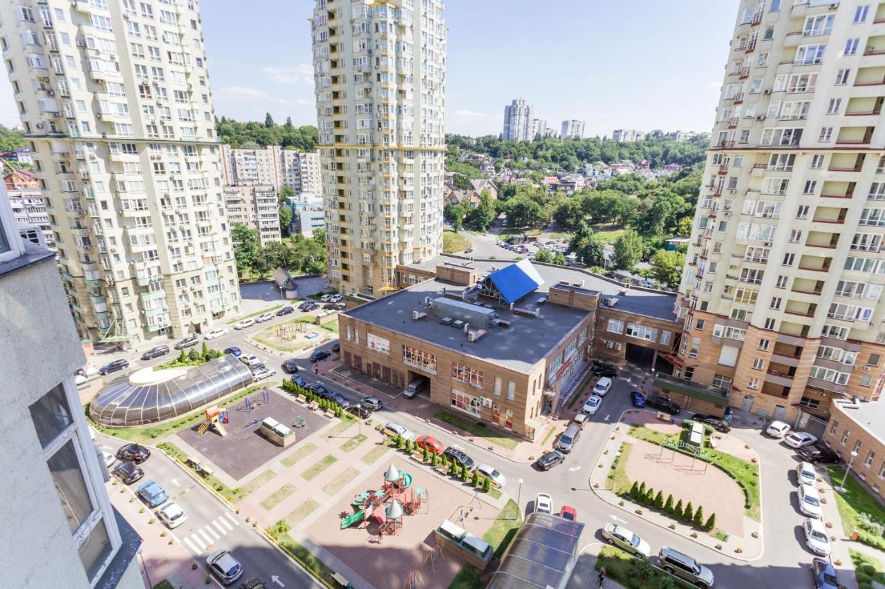 Navit Apartments With Breakfast,Near The Railway Station, The City Center, The Park Kijów Zewnętrze zdjęcie