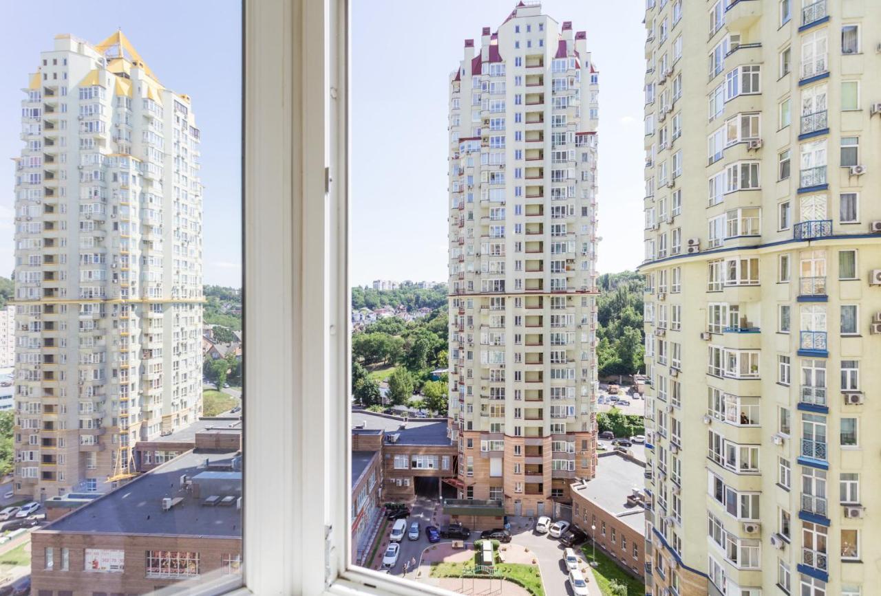 Navit Apartments With Breakfast,Near The Railway Station, The City Center, The Park Kijów Zewnętrze zdjęcie