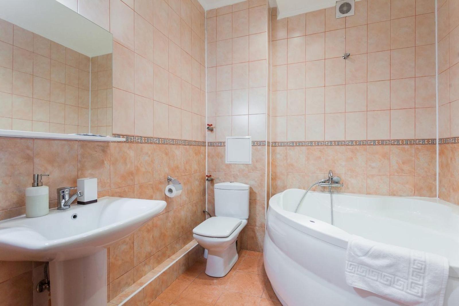 Navit Apartments With Breakfast,Near The Railway Station, The City Center, The Park Kijów Zewnętrze zdjęcie